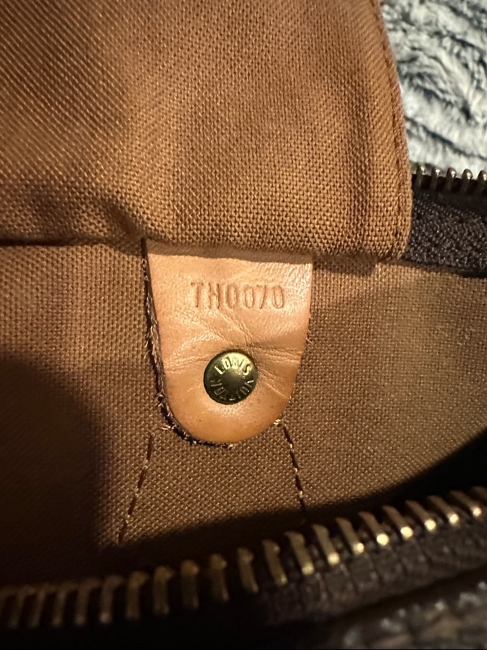 Vintage 2000 Louis Vuitton Monogram Speedy 30 - Picture 9 of 10